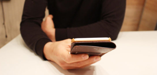 探偵　浮気　LINE SNS